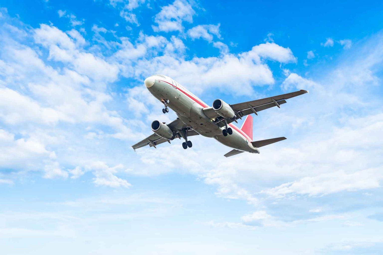 Syarat Penerbangan Domestik dan Internasional era New Normal Terbaru!