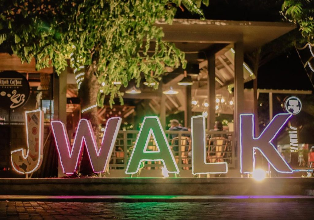 6 Tempat Wisata di Medan yang Hits & Wajib Dikunjungi! - BookingTogo