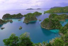 9 Tujuan Wisata Terkenal di Papua Barat Selain Raja Ampat tempat-wisata-di-papua-barat
