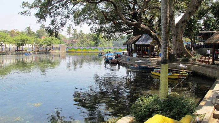 Taman Wisata Air Wendit Malang