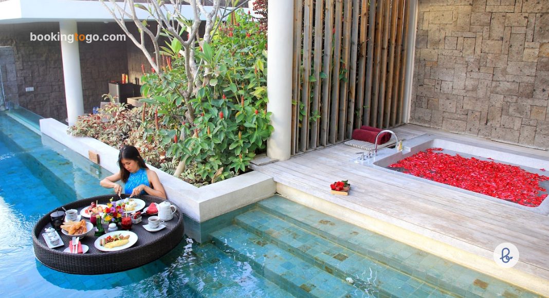 Floating Breakfast & Outdoor Bathtub Berry Amour Romantic Villa