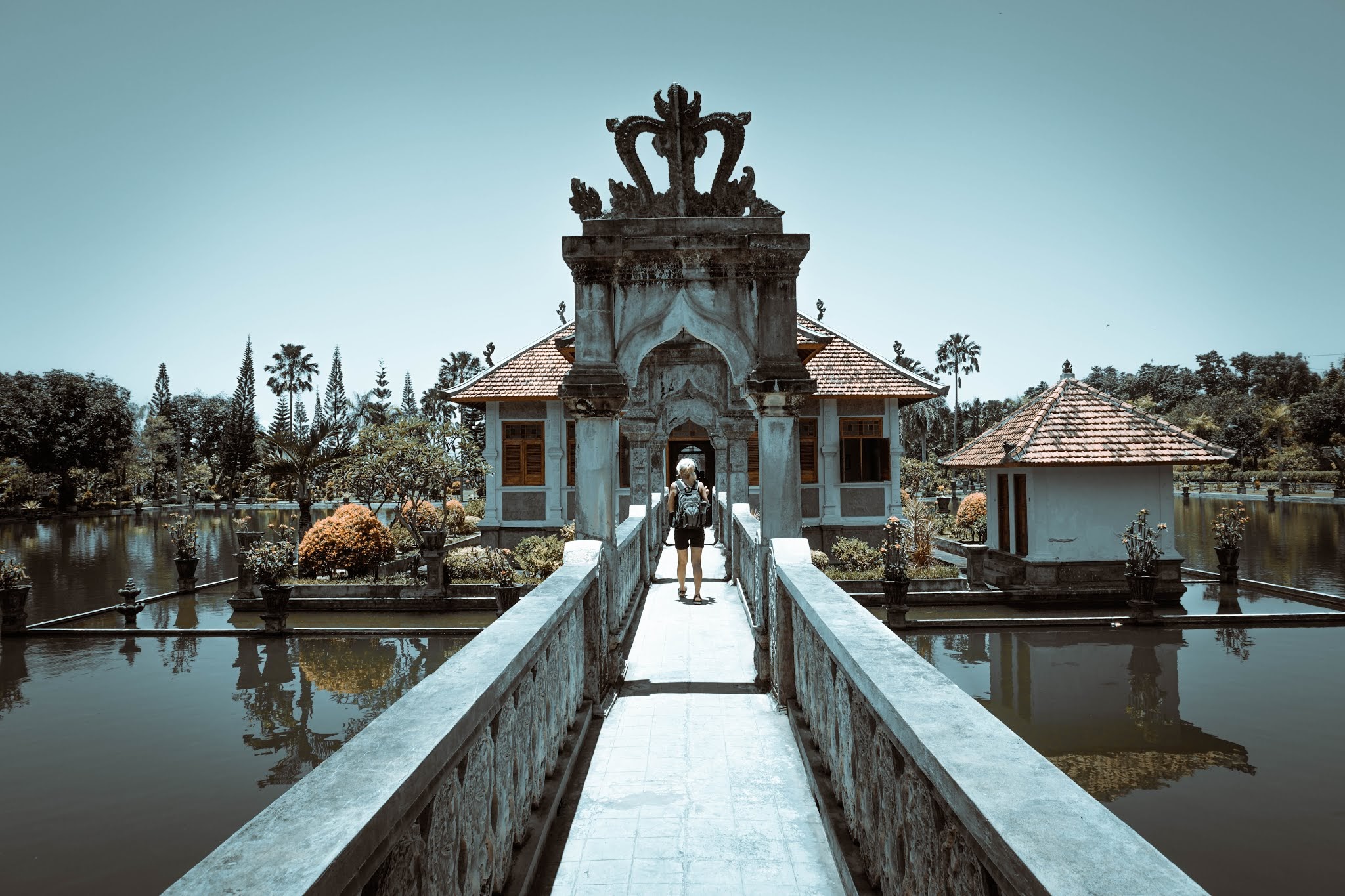Istana Air Taman Ujung Tempat honeymoon murah di Bali