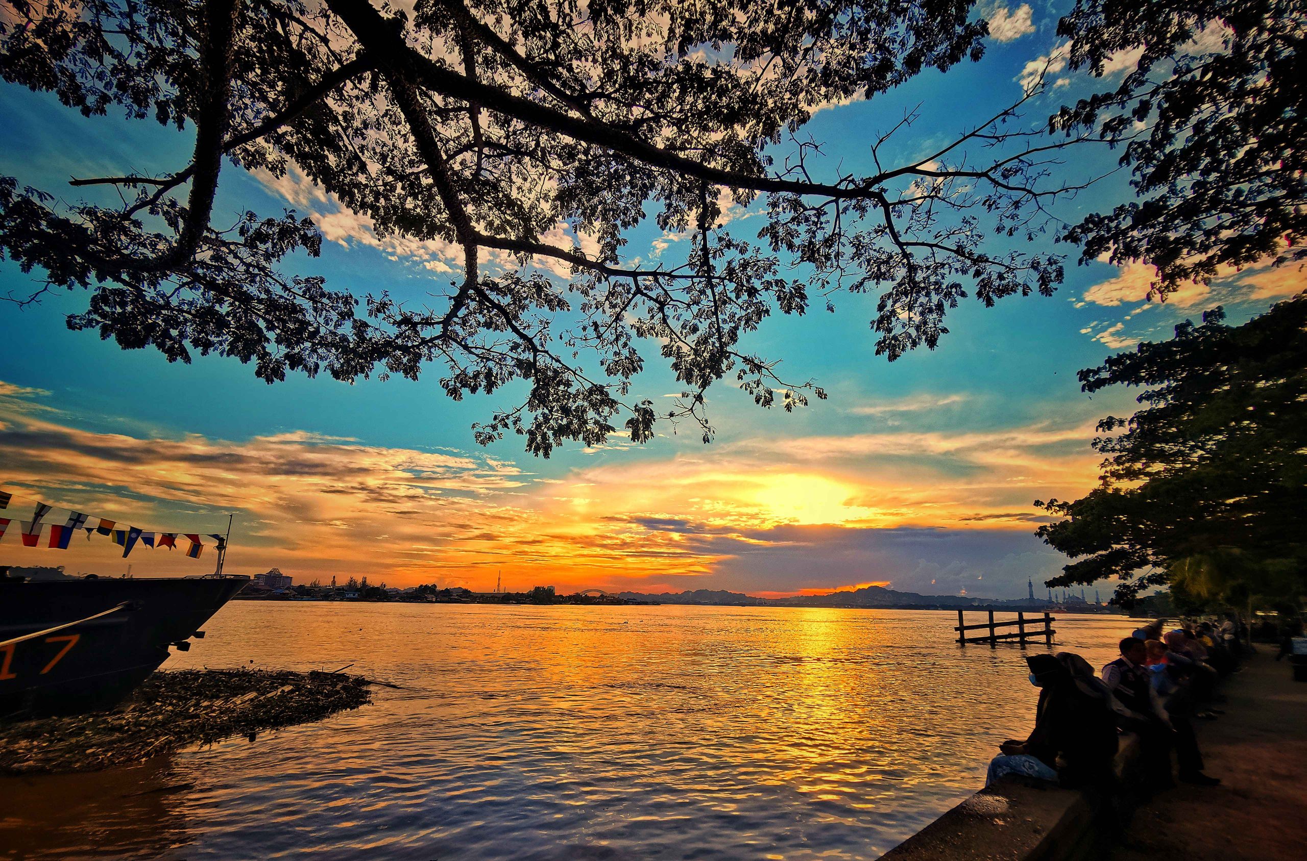Taman Tepian Mahakam