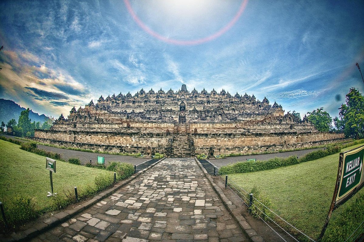 View Candi Borobudur