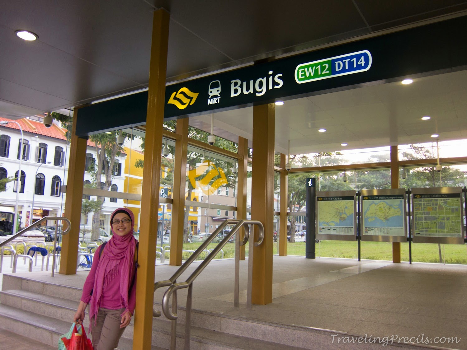 Stasiun Bugis rute ke National Stadium Singapore